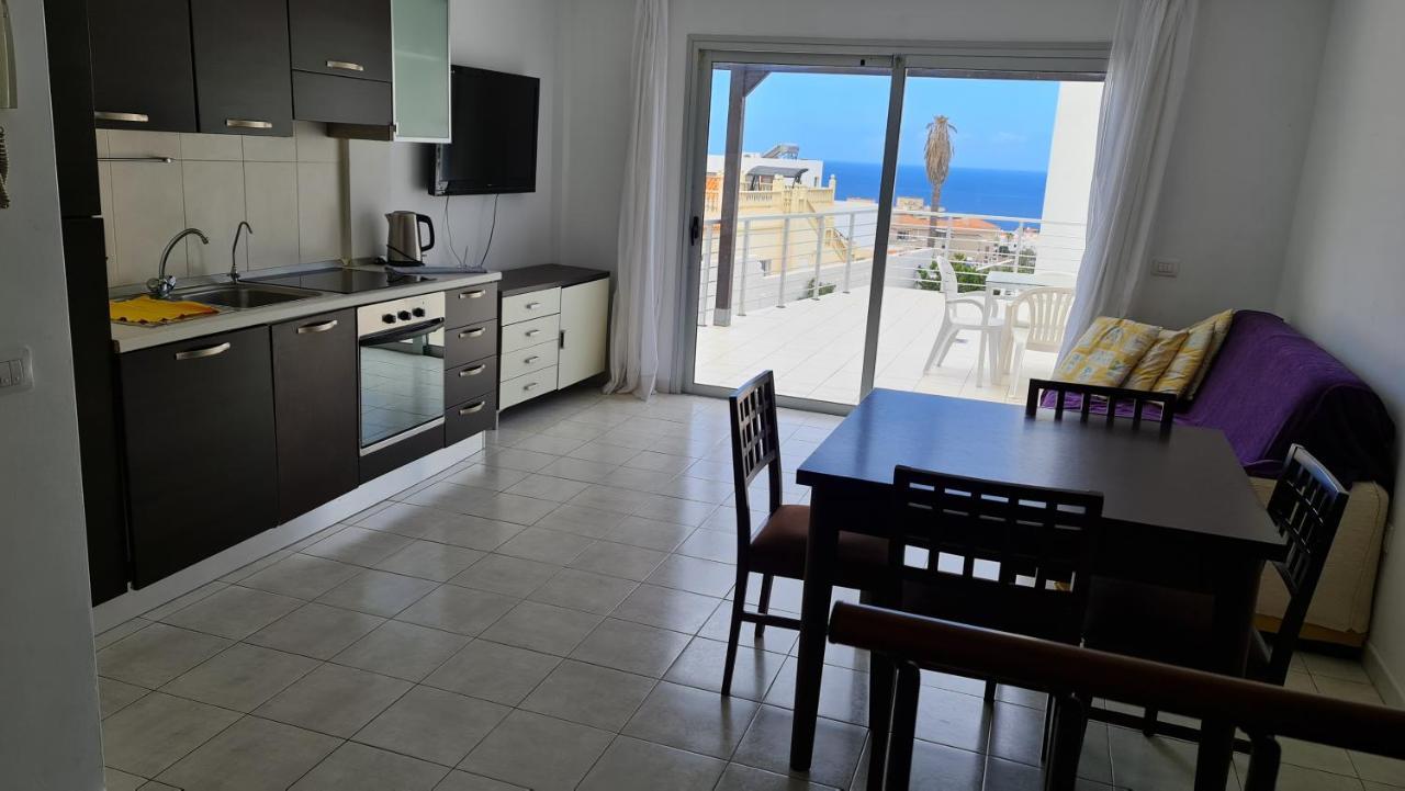 קיאו סלבאחה Duplex Apartments Nirvana מראה חיצוני תמונה