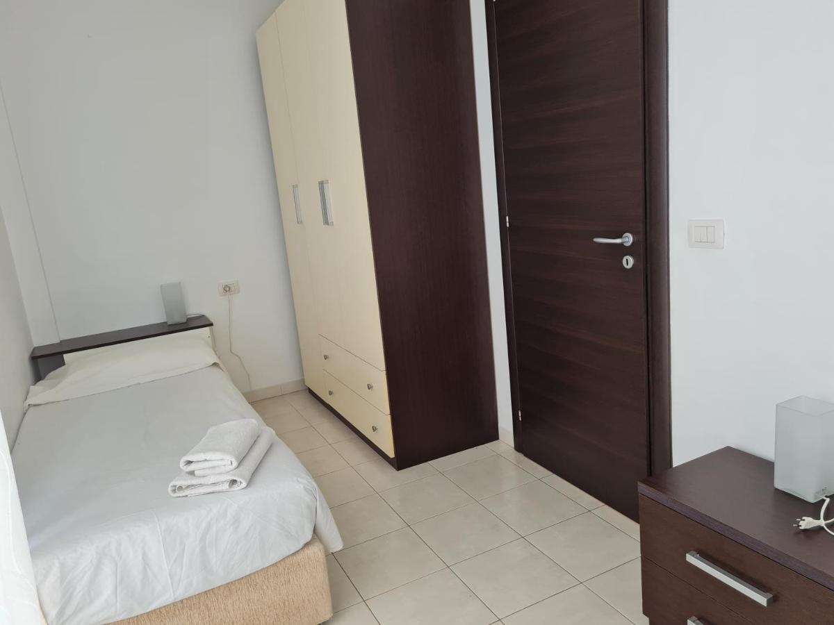 קיאו סלבאחה Duplex Apartments Nirvana מראה חיצוני תמונה