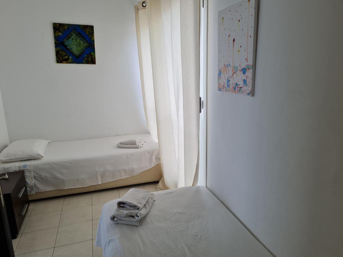 קיאו סלבאחה Duplex Apartments Nirvana מראה חיצוני תמונה