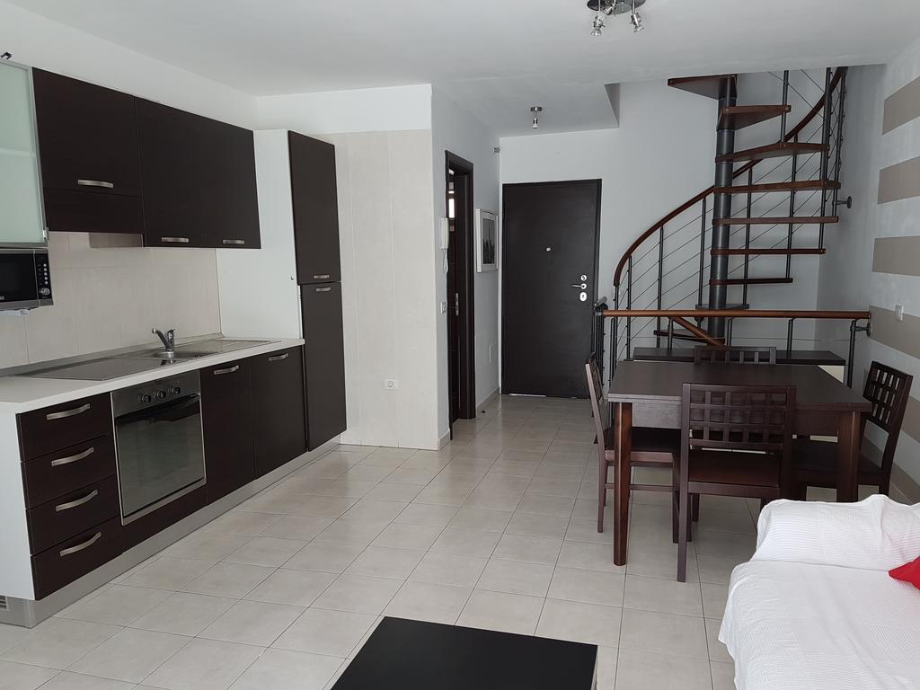 קיאו סלבאחה Duplex Apartments Nirvana מראה חיצוני תמונה